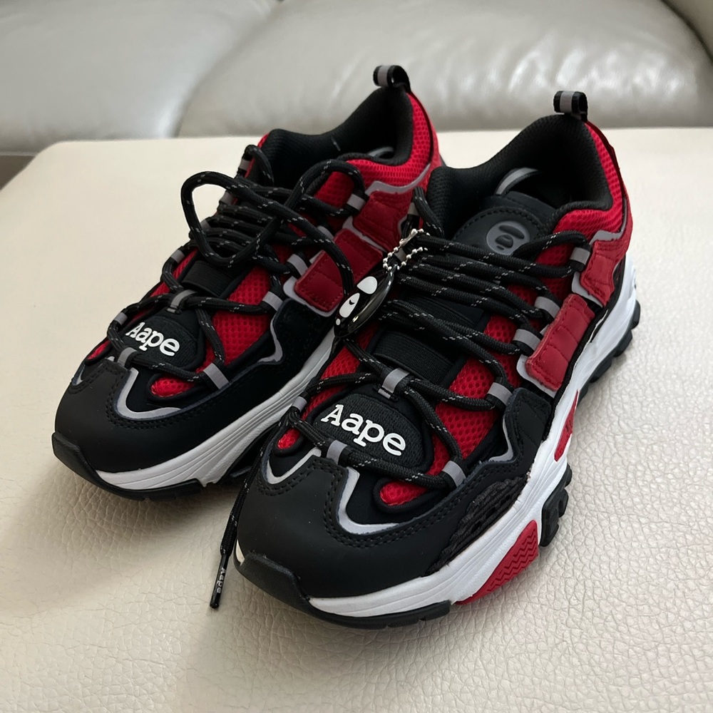 NWT - AAPE by A Bathing Ape (BAPE) Chunky Sneakers - Women Size 6.5 / EU 37